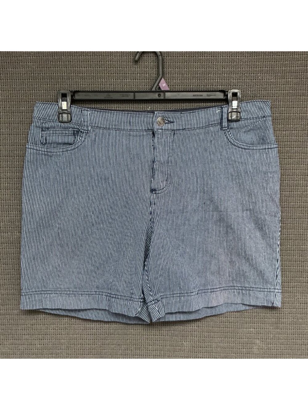 Croft & Barrow Classic Fit Striped Blue White Stretch Shorts Sz 14 Cotton Blend